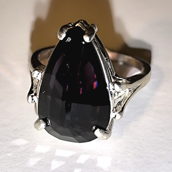 Natural Pear Top-Grade Purple Grape Spinel In Sterling Silver Ring, 7.41ct - Picture 16 of 17